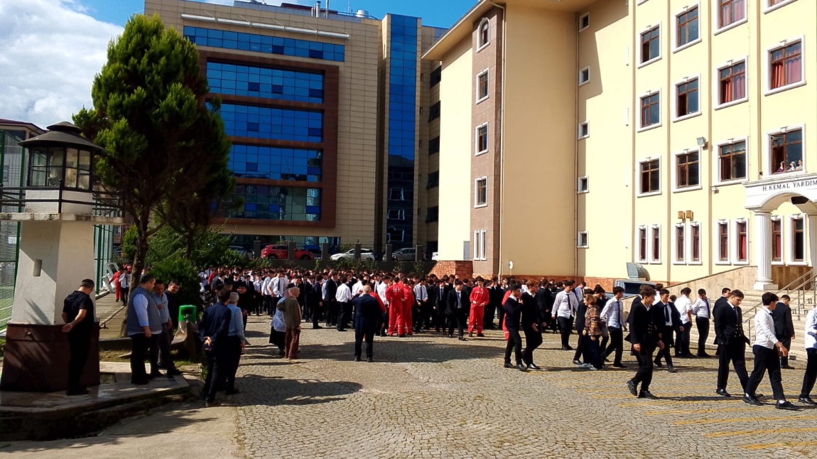 DEPREM TAHLİYE TATBİKATI GERÇEKLEŞTİRDİK